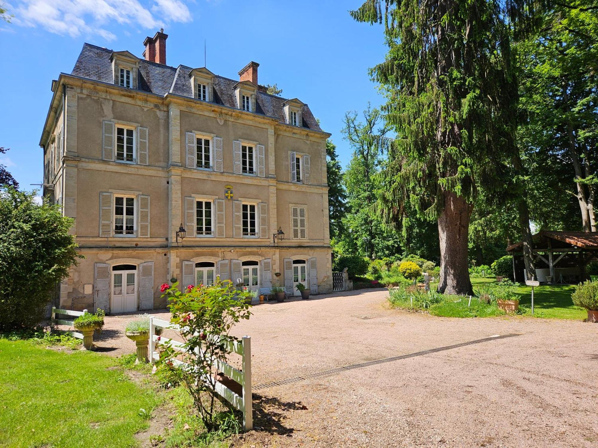 Chateau De Montsable Lezoux Εξωτερικό φωτογραφία